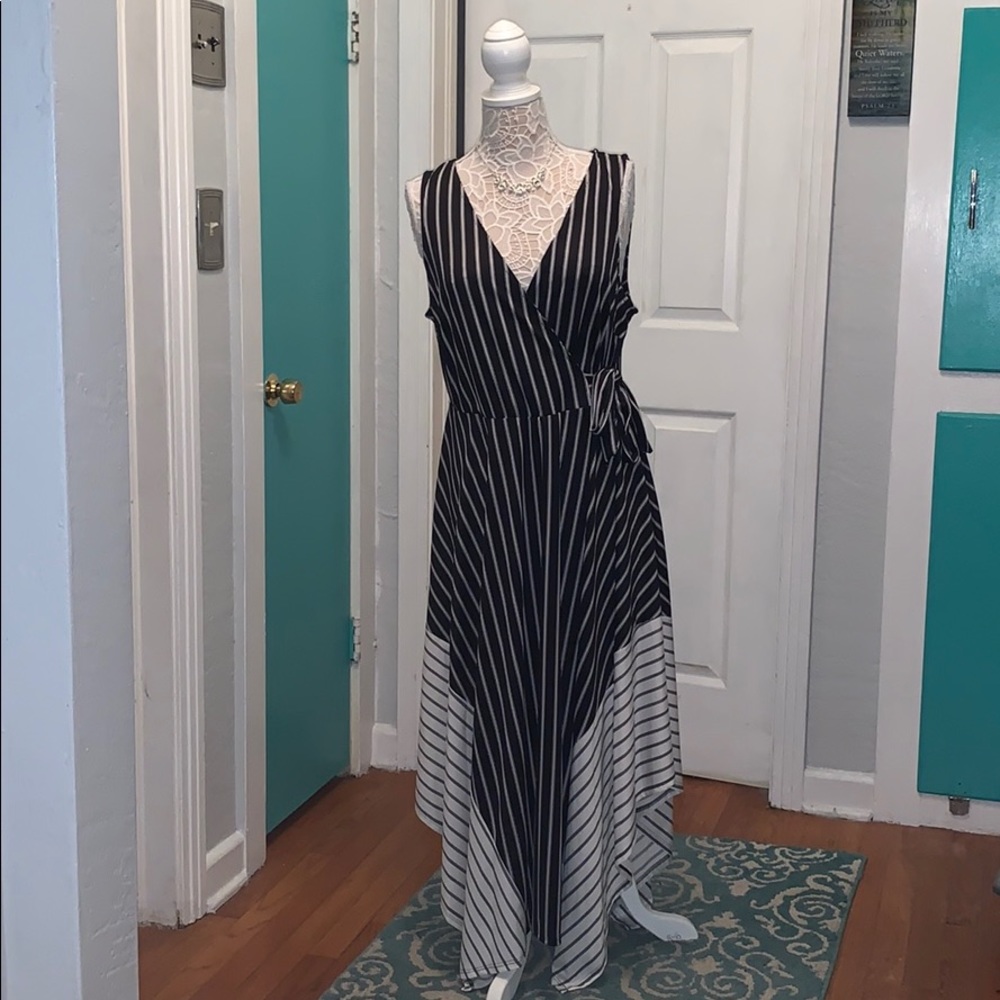 PaperDoll Black/White & White/Black Striped Dress